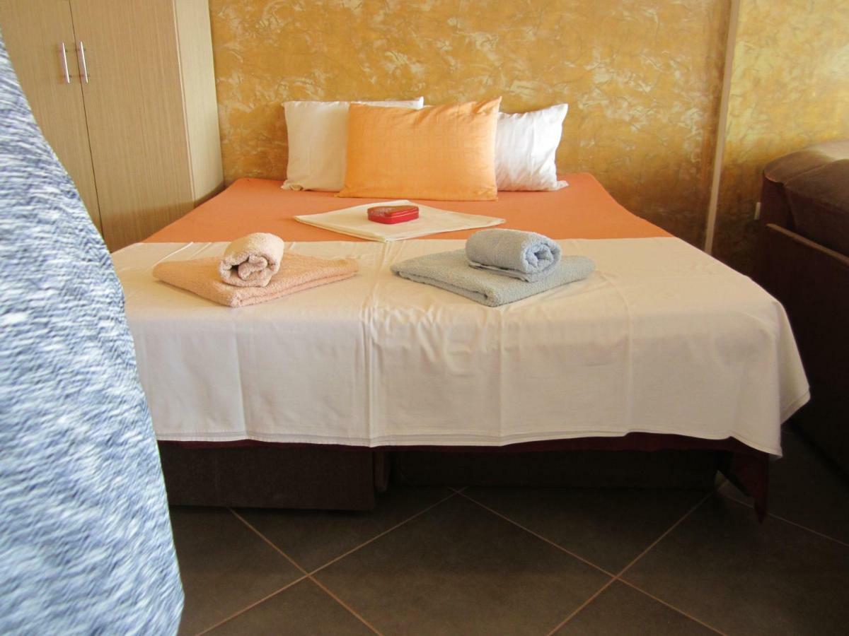 Apartmani Neda Bane Petrovac ภายนอก รูปภาพ